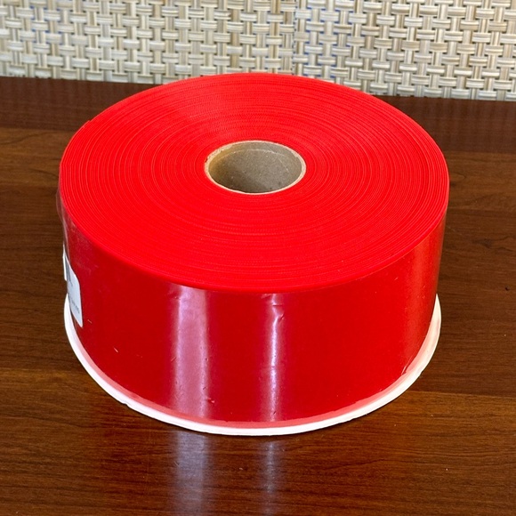 🎄🌟HP🌟VTG NIP Christmas Holiday Wide Red Velvet Ribbon 2.75" Wide x 75 Yards - Picture 3 of 7